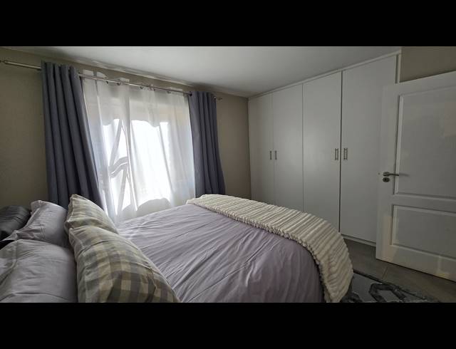 2 BEDROOM SECTIONAL TITLE FOR SALE IN NORTON SMALL FARMS
